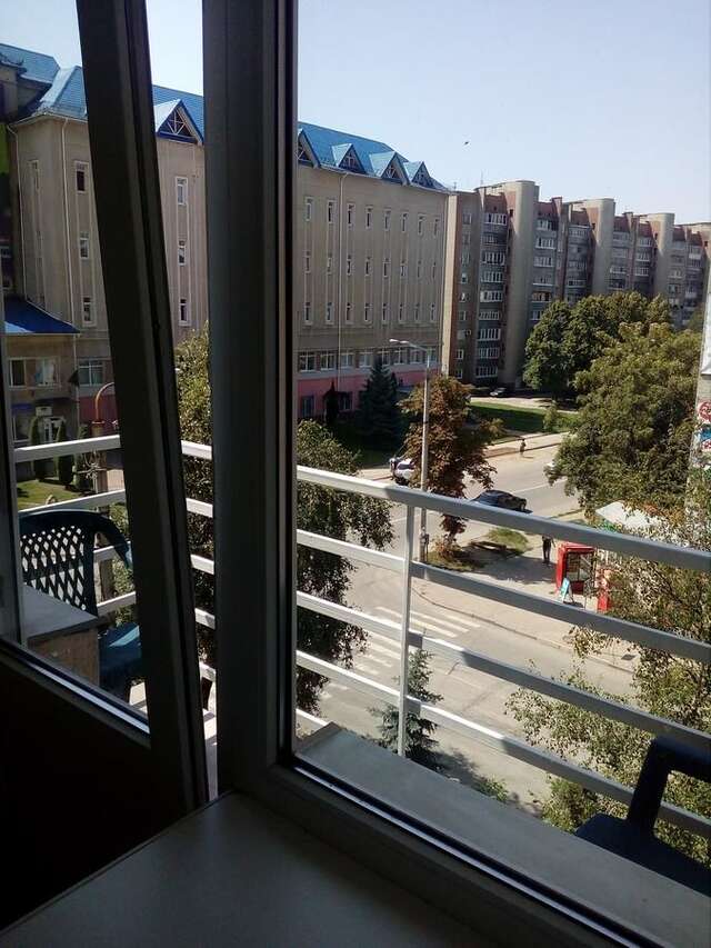 Апартаменты Apartment on Akademika Sakharova Ивано-Франковск-5